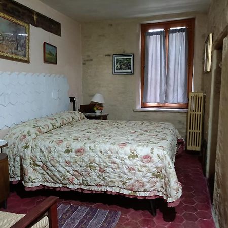 B&B Turistic 7 Castel Goffredo Bagian luar foto