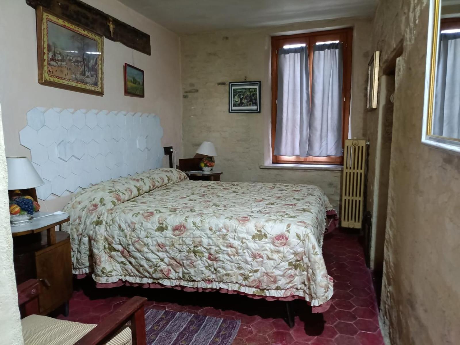 B&B Turistic 7 Castel Goffredo Bagian luar foto